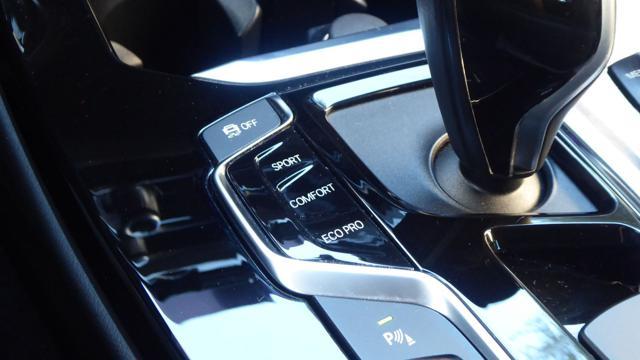 BMW X3 xDrive20d Luxury Autom.