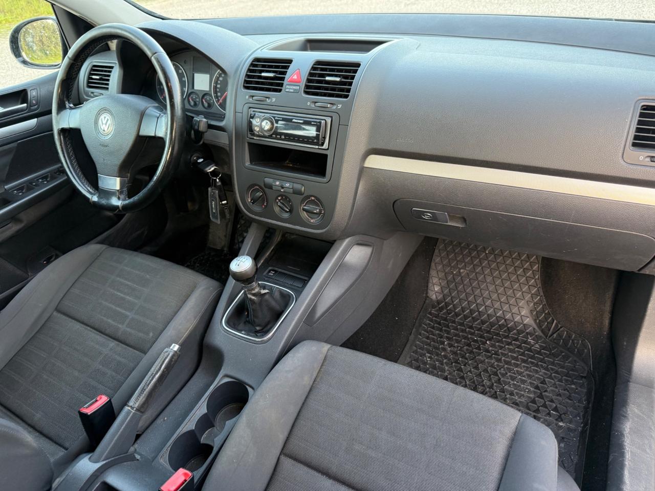 Volkswagen Golf 1.6 16V FSI 5p. Comfortline OK NEO PATENTATI