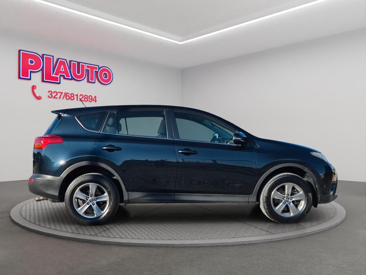 Toyota RAV 4 RAV4 2.0 D-4D 2WD Style White Ed.