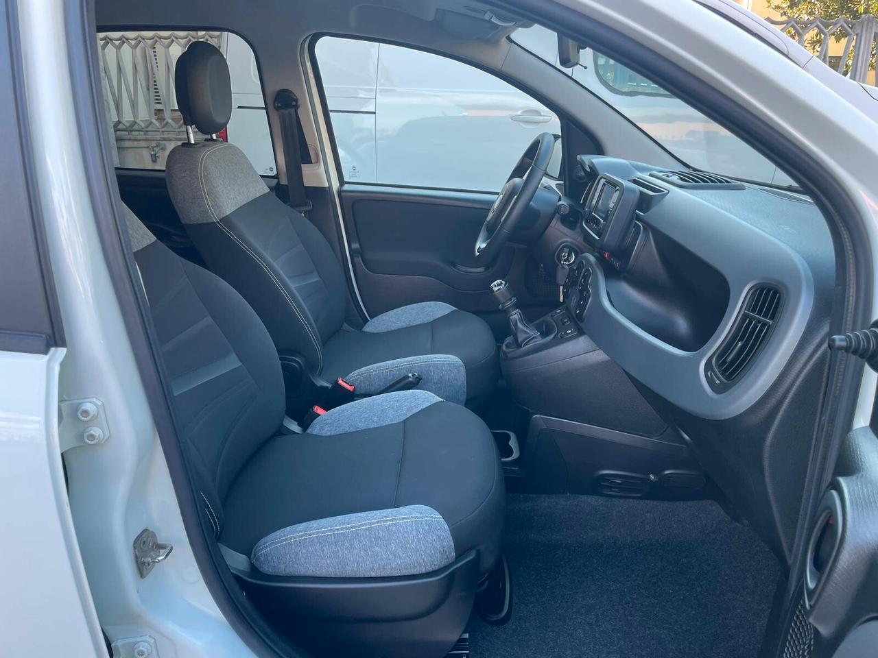 Fiat Panda 1.0 FireFly S&S Hybrid