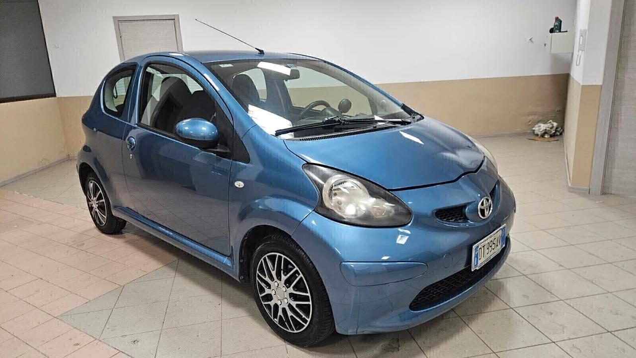 Toyota Aygo 1.0 12V VVT-i 3 porte