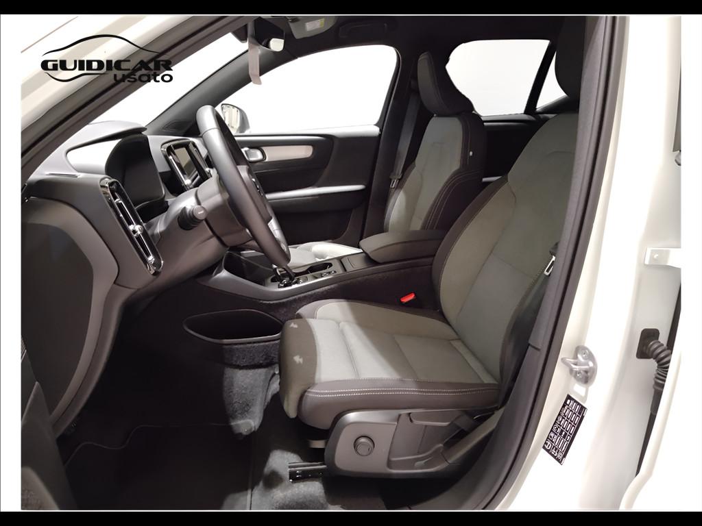 VOLVO XC40 2023 - XC40 2.0 b3 Core auto