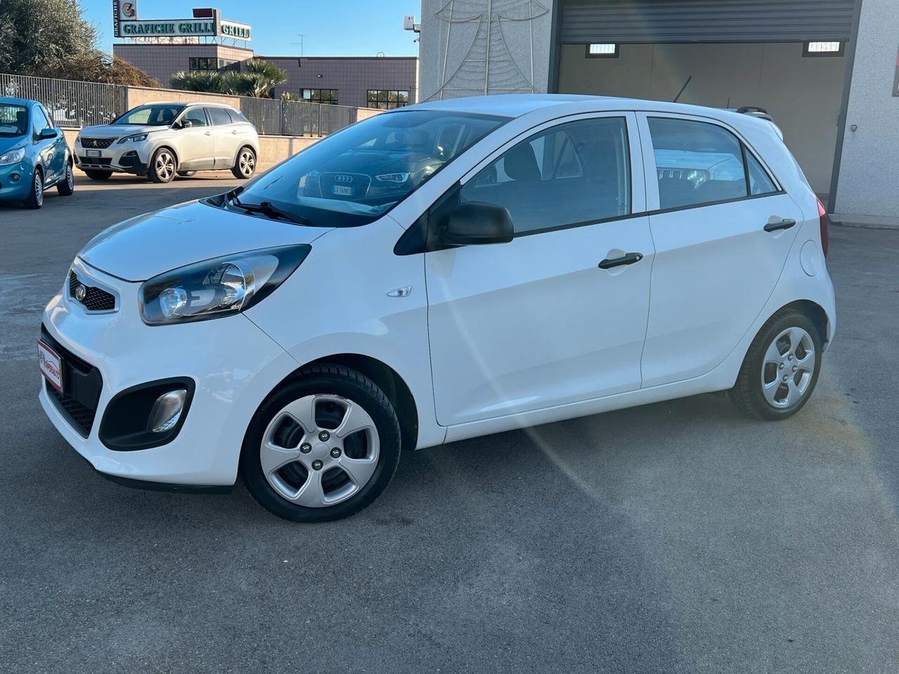 Kia Picanto 1.0 5 porte Style TAGLIANDATA