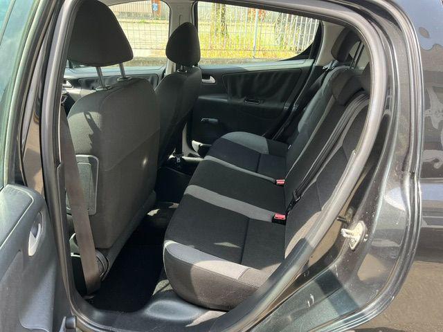 PEUGEOT 207 1.4 8V 75CV 5p. X Line