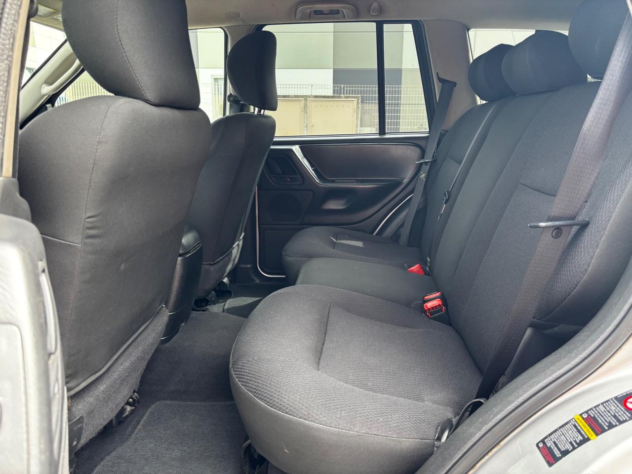 Jeep Grand Cherokee 2.7 CRD cat Laredo X EXPORT