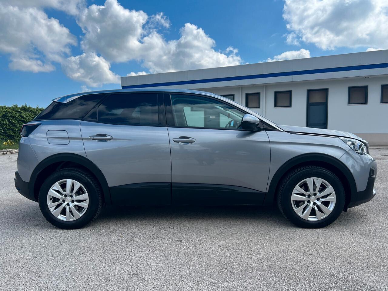 Peugeot 3008 BlueHDi 130 S&S EAT8 Business