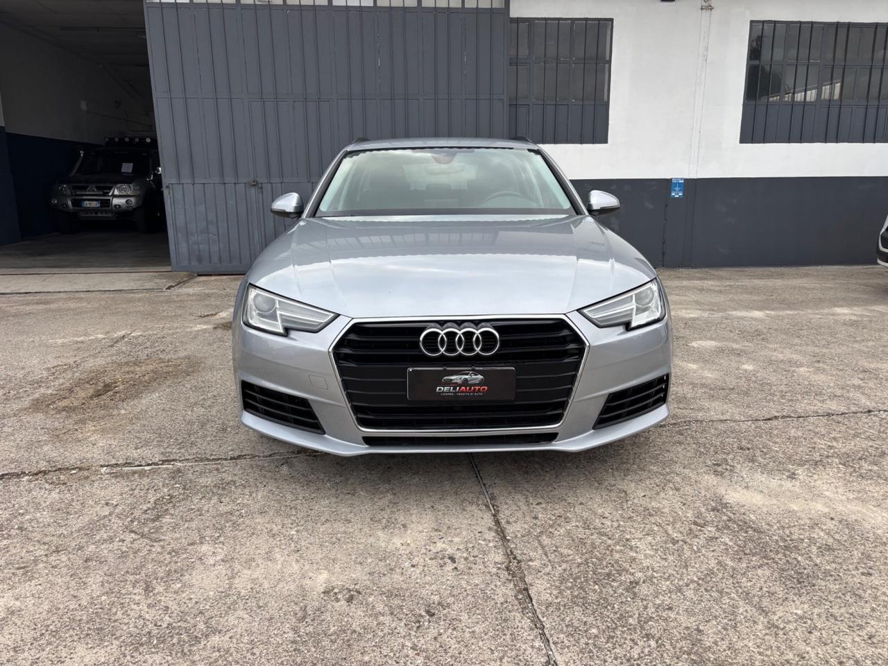 Audi A4 Avant 2.0 TDI S tronic. Garanzia 12 mesi