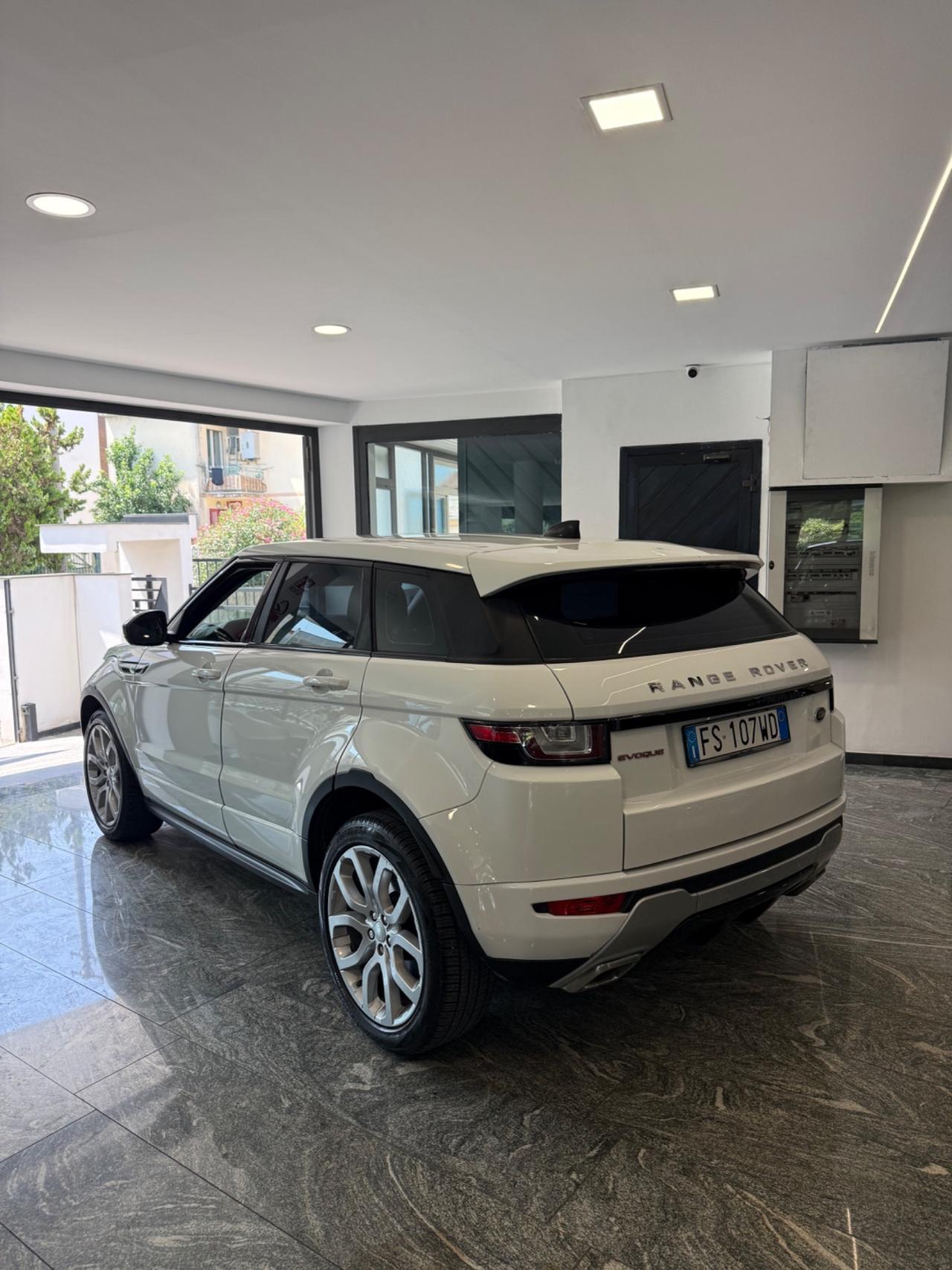 Land Rover Range Evoque 2.0 TD4 150 CV 5p. SE Dynamic