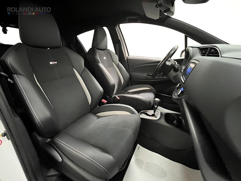 Toyota Yaris 5 Porte 1.5 VVT-i Hybrid Trend White Edition E-CVT