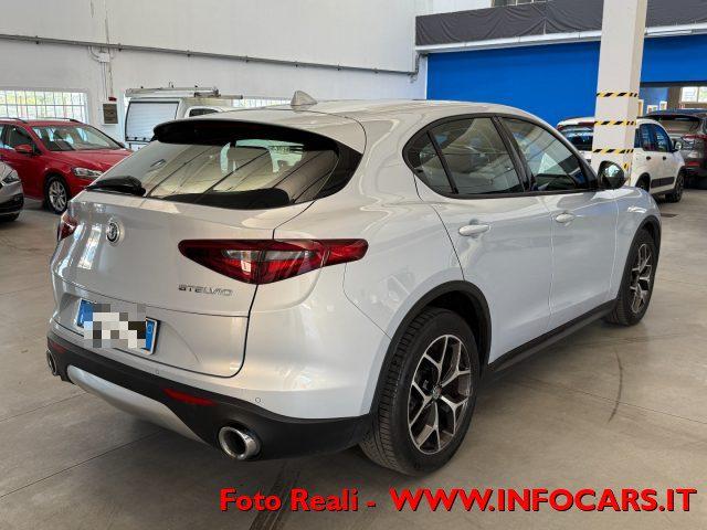 ALFA ROMEO Stelvio 2.2 Turbodiesel 160 CV AT8 RWD Super PROMO !