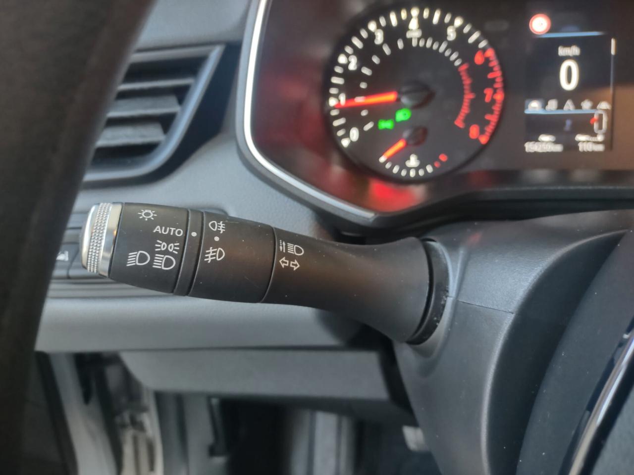 Renault Clio TCe 12V 100 CV 5 porte Intens