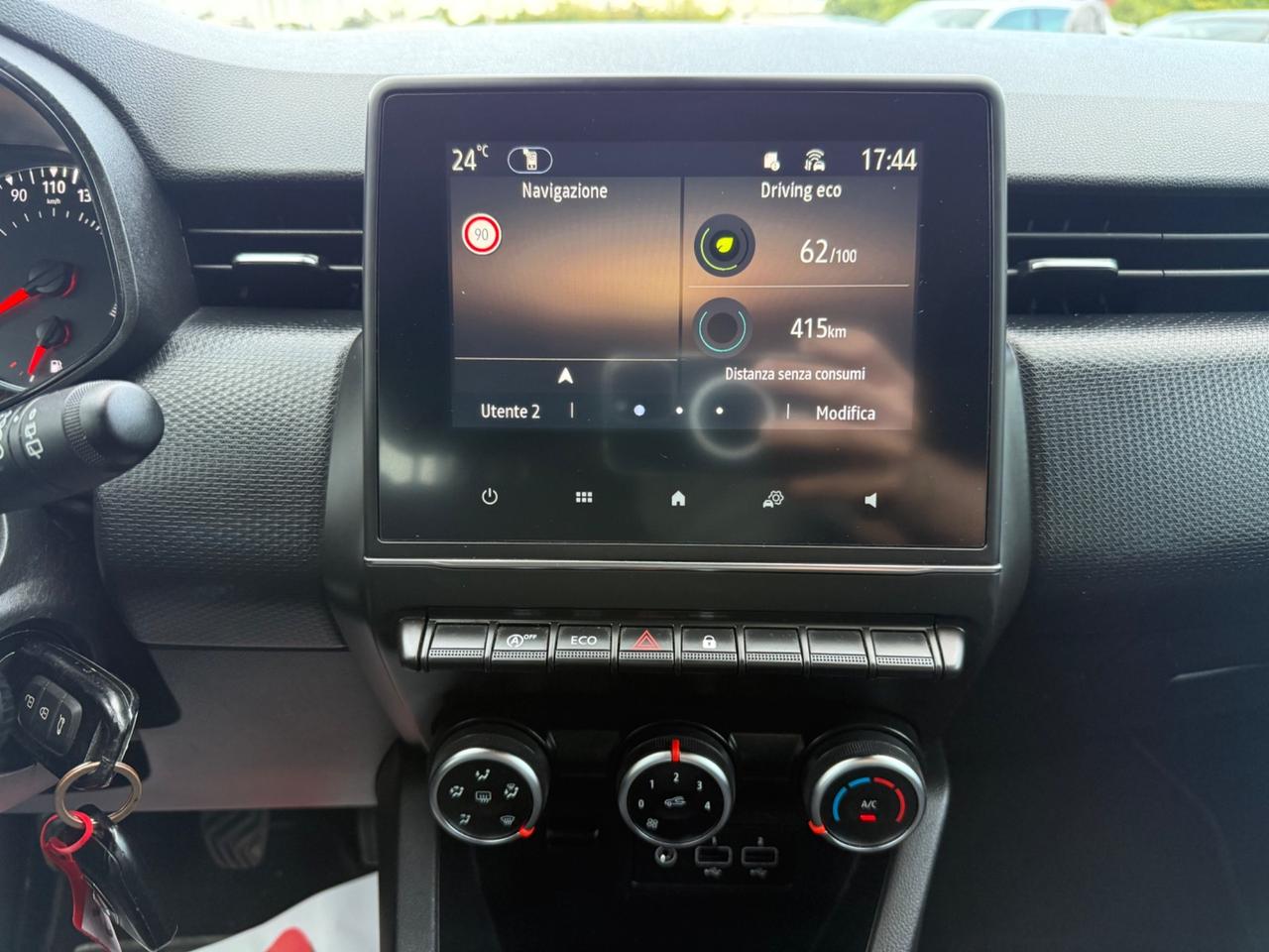 Renault Clio TCe 90 CV 5 porte OK NEOPATENTATI
