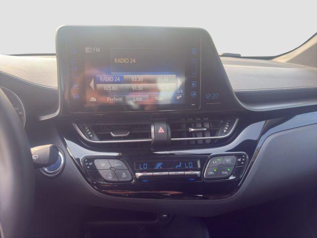 TOYOTA C-HR C-HR 1.8 Hybrid E-CVT Business