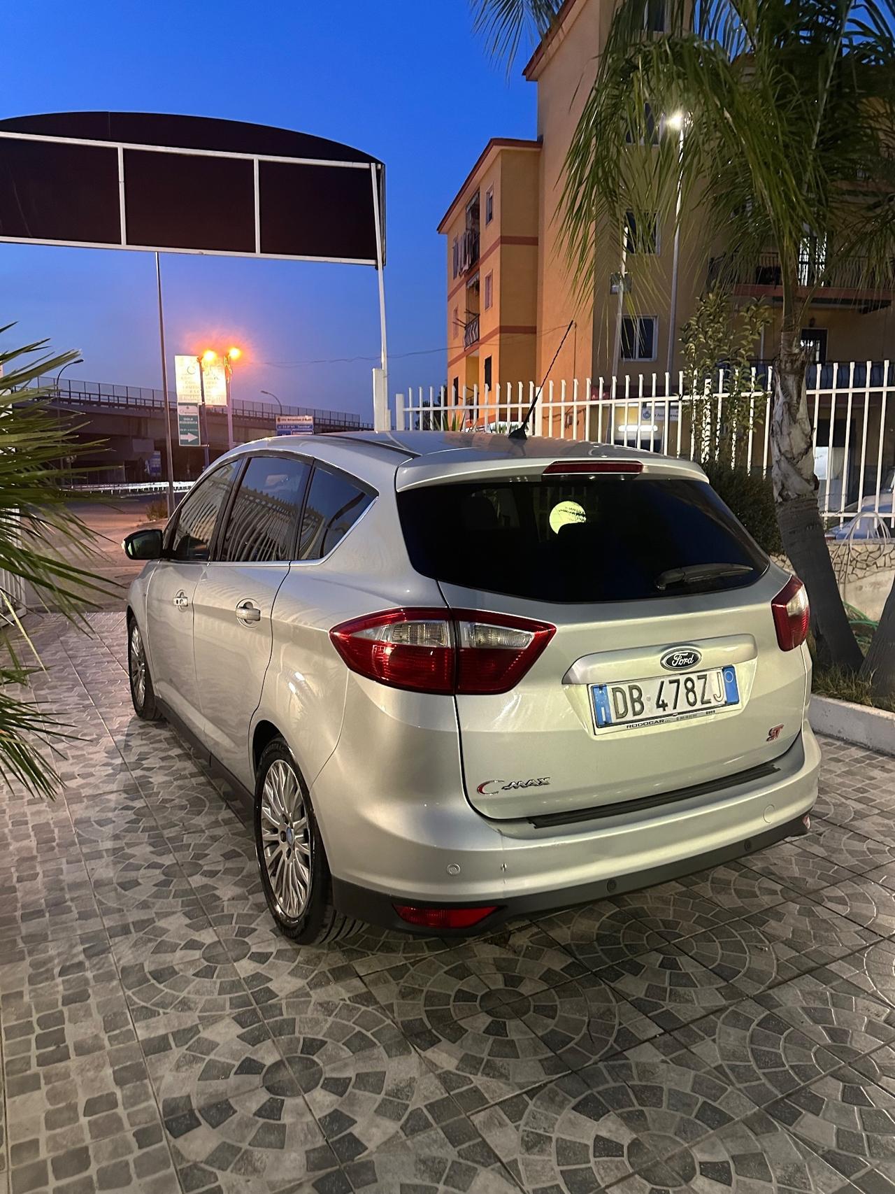 Ford C-Max 1.6 TDCi 115CV Titanium