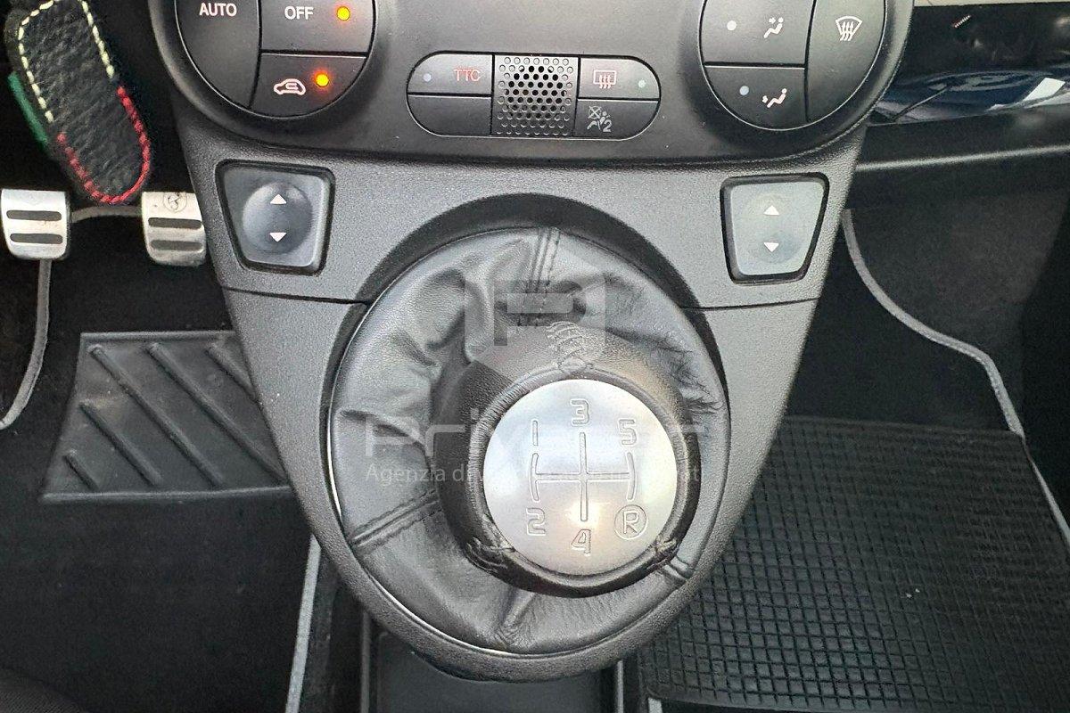 ABARTH 500 C 1.4 Turbo T-Jet Custom