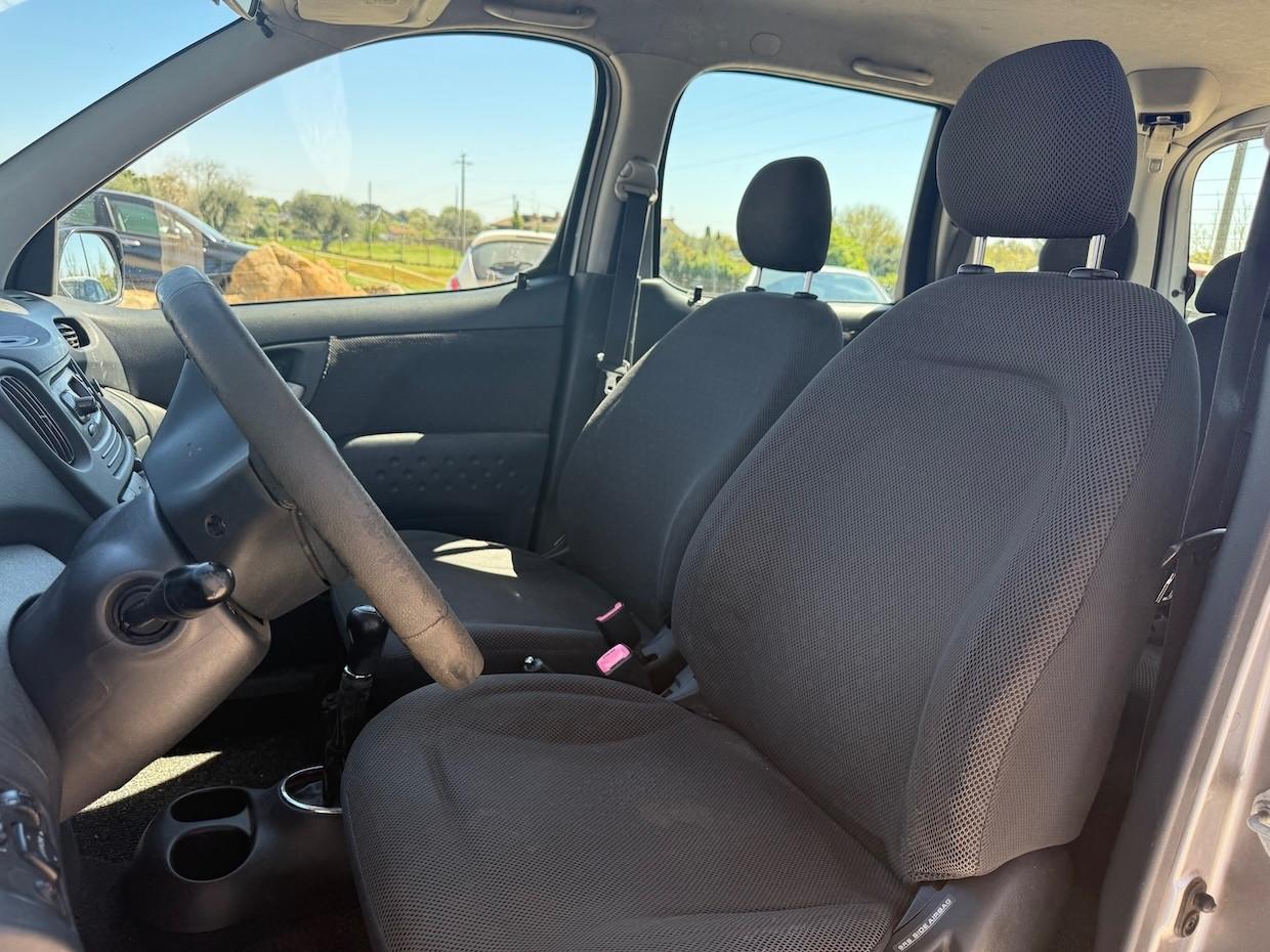 Toyota Yaris 1.3 5 porte