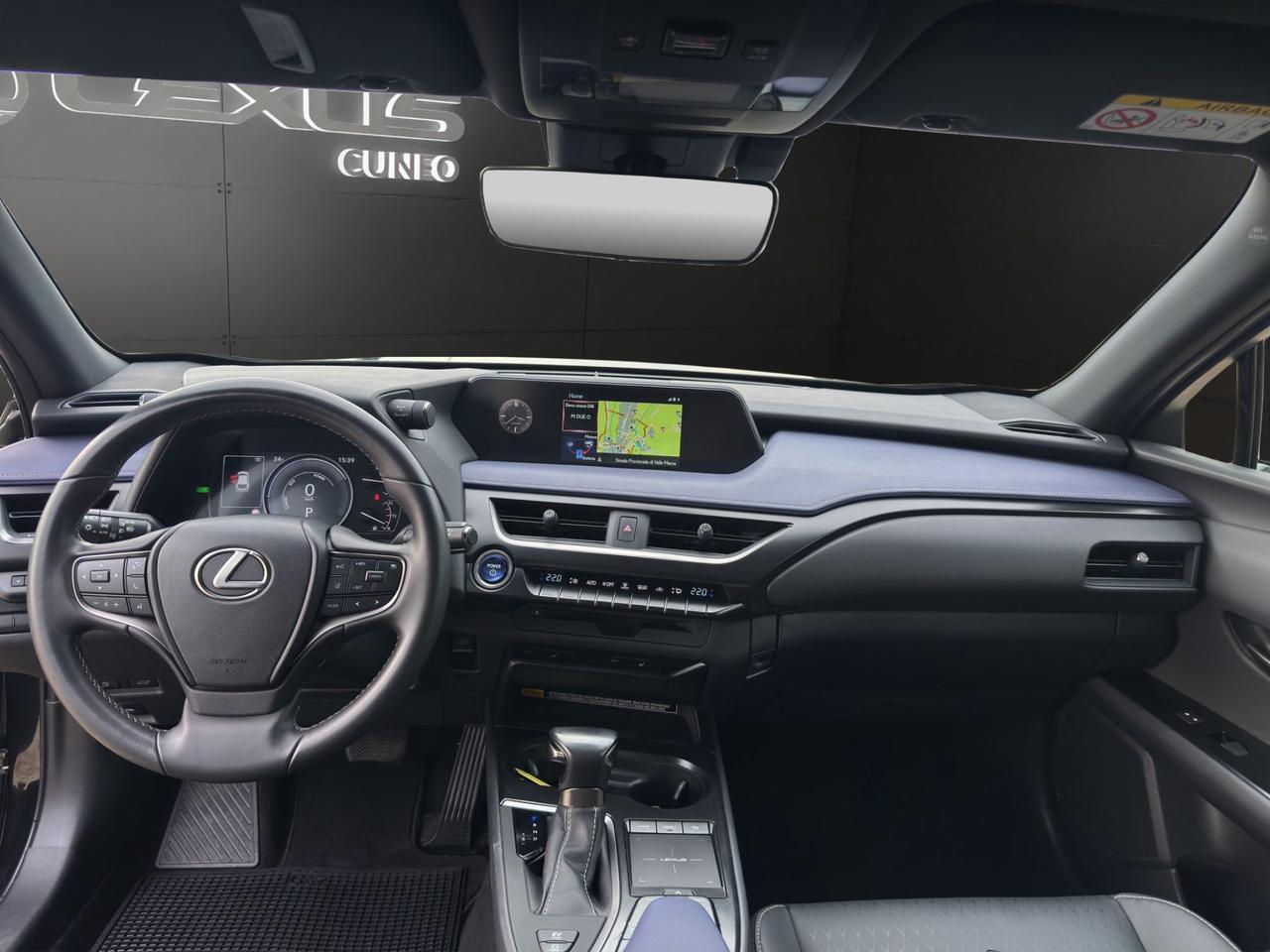 Lexus UX 250h 2.0 Midnight 2wd cvt