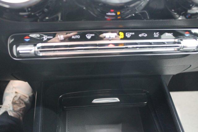 MERCEDES-BENZ GLA 200 d Automatic Sport Plus