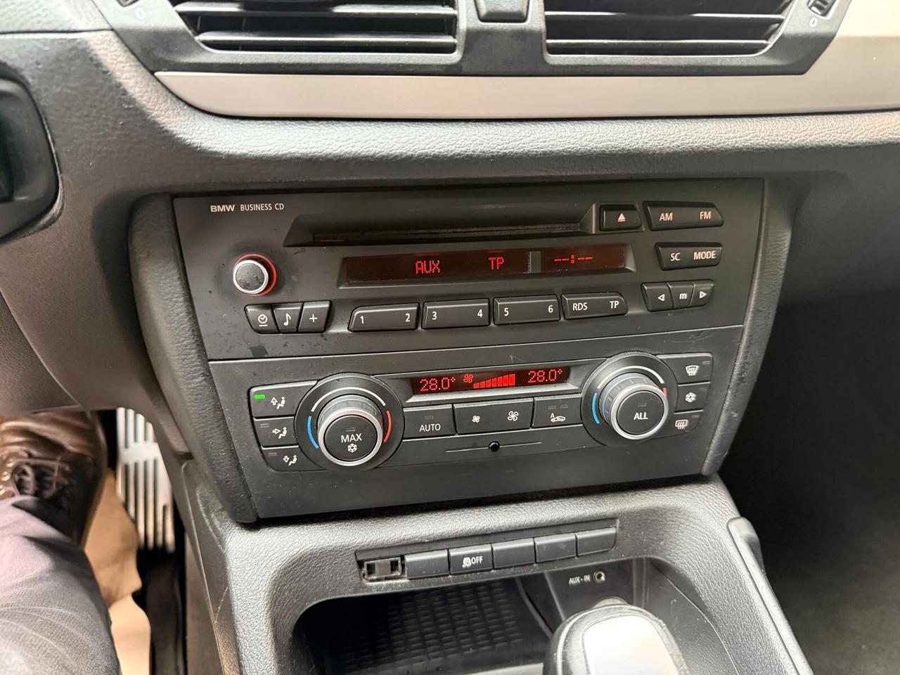 Bmw X1 sDrive18d Steptronic 07/2011