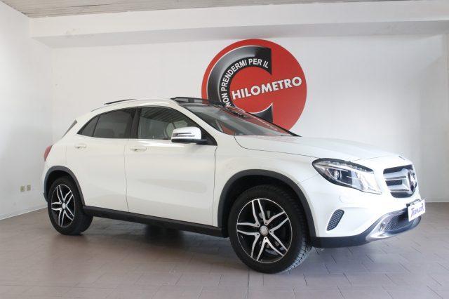 MERCEDES-BENZ GLA 200 d Automatic Executive tetto panorama