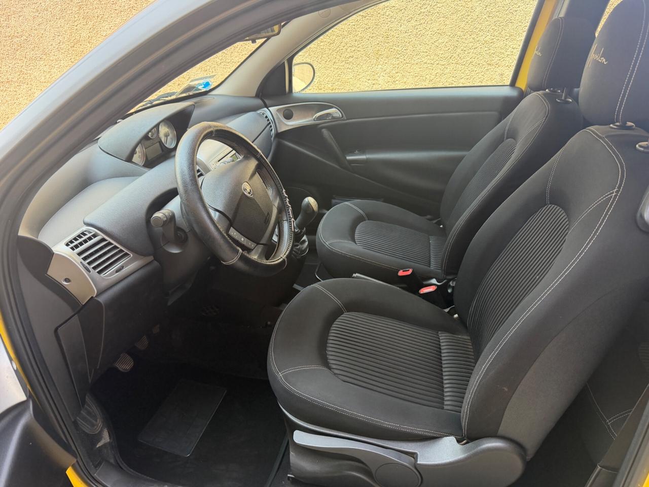 LANCIA YPSILON 1.3 MJT 90CV MOMO-DISIGN