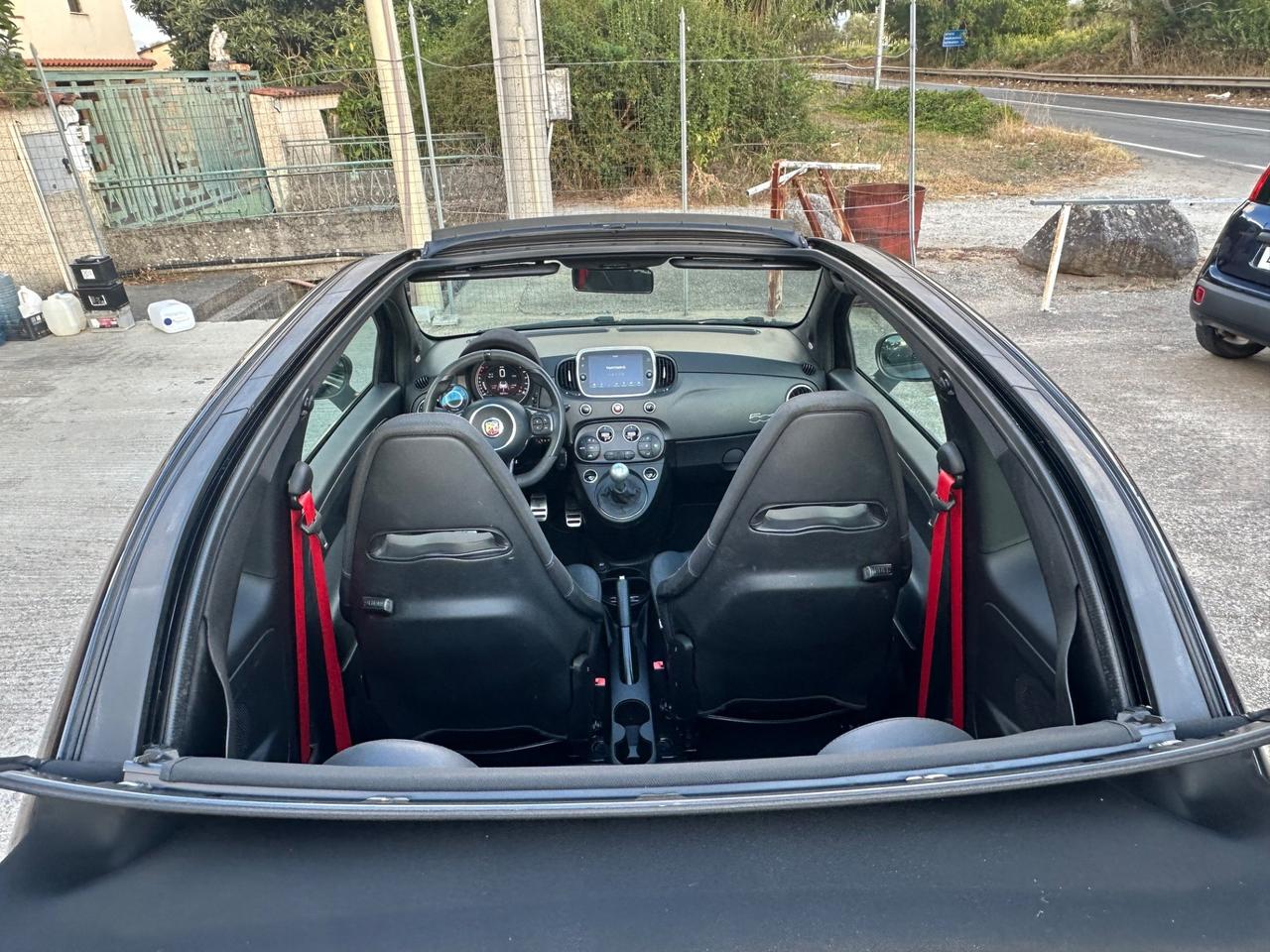 Abarth 595 C 1.4 Turbo T-Jet 180 CV Competizione