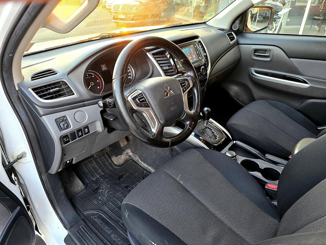 Mitsubishi L200 2.4 DI-D/181CV Intense