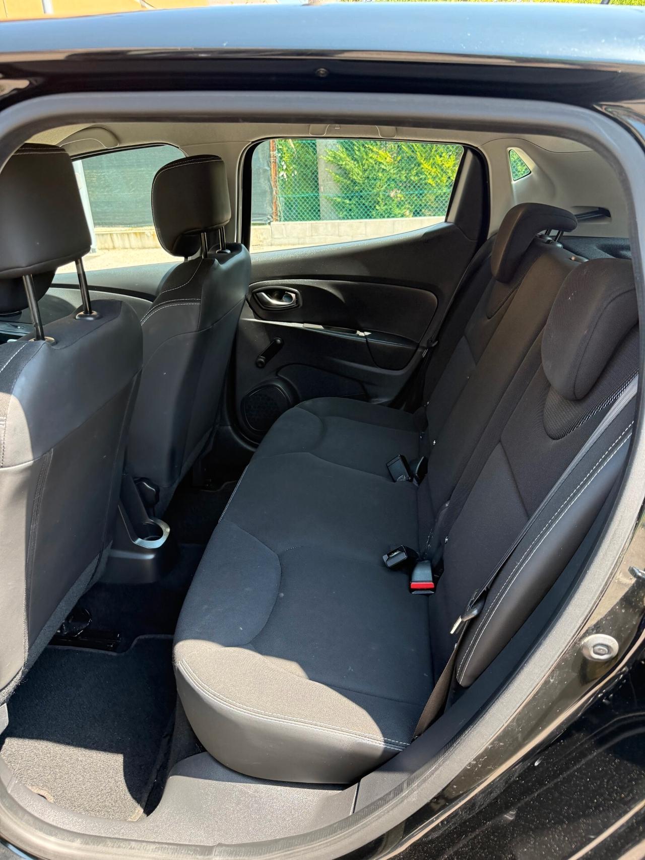 Renault Clio 1.5 dci -NAV. - NEOP. - 12 MESI DI GARANZIA -