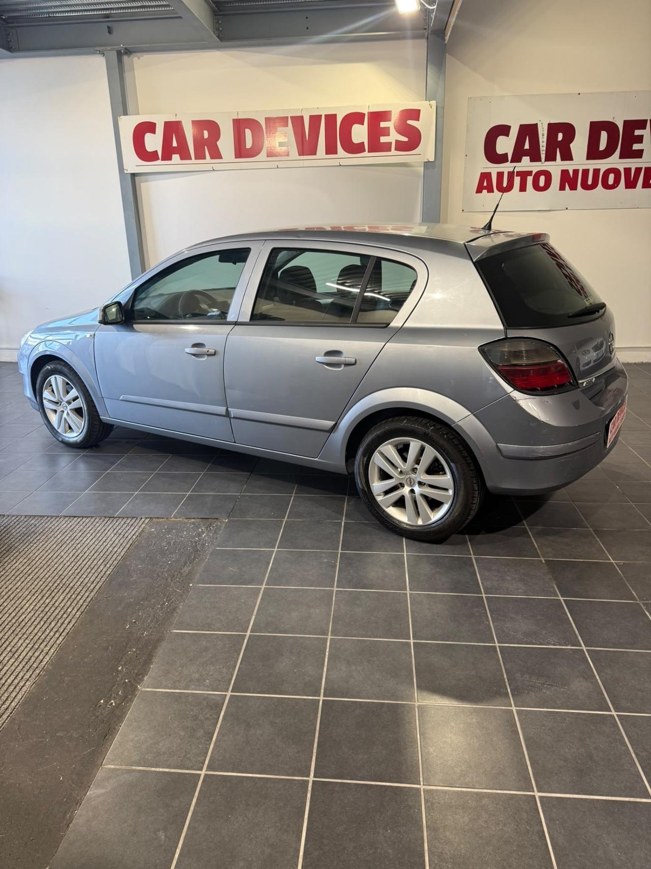 Opel Astra 1.3 CDTI -UNICO PROPRIETARIO