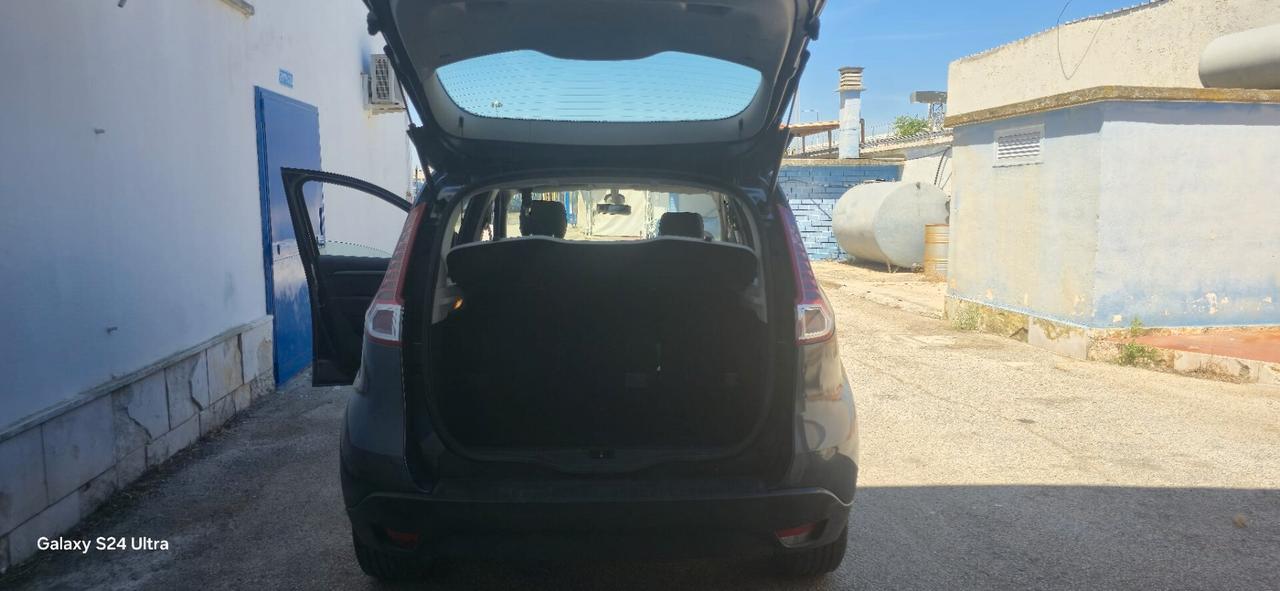 Renault Scenic Scénic X-Mod 1.5 dCi 110CV Luxe