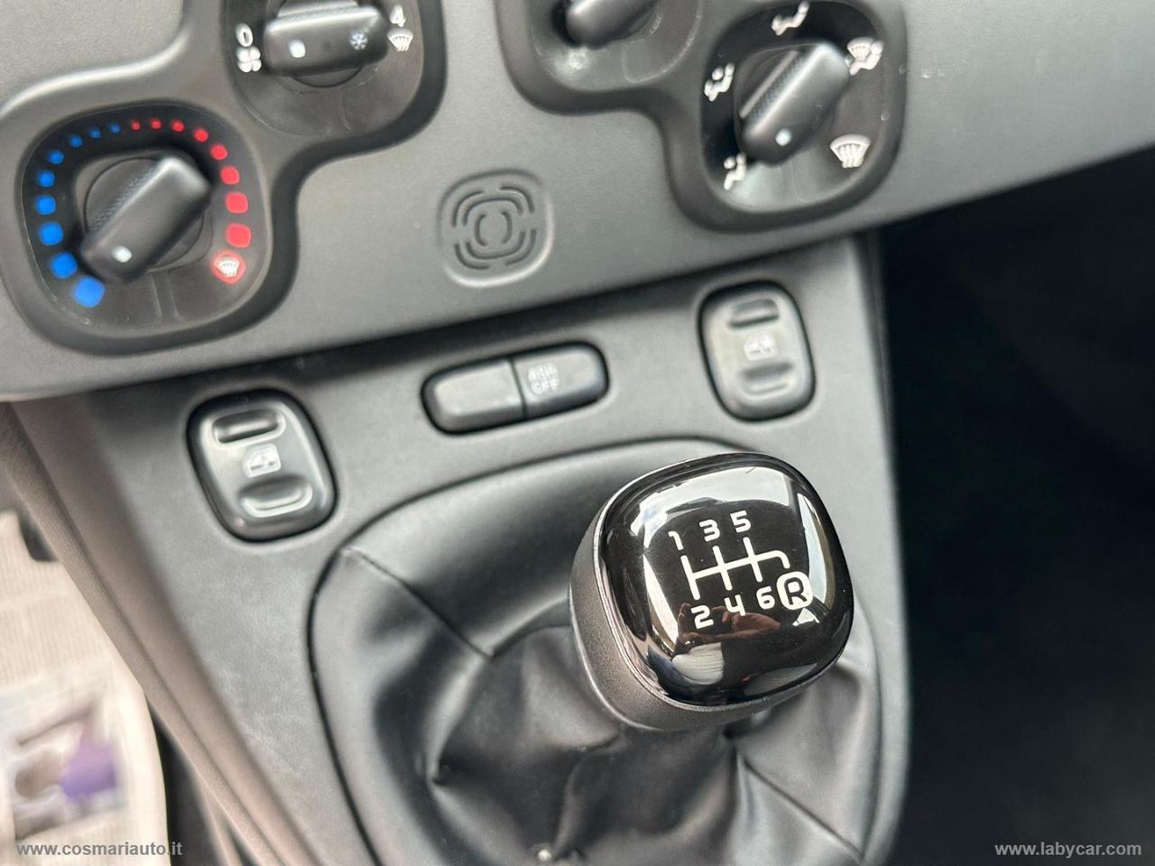 FIAT Panda 1.0 FireFly S&S Hybrid City Cross