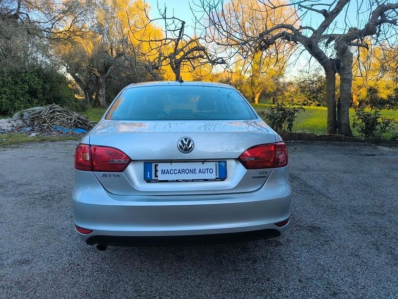 Volkswagen Jetta 1.6 TDI BlueMotion Technology