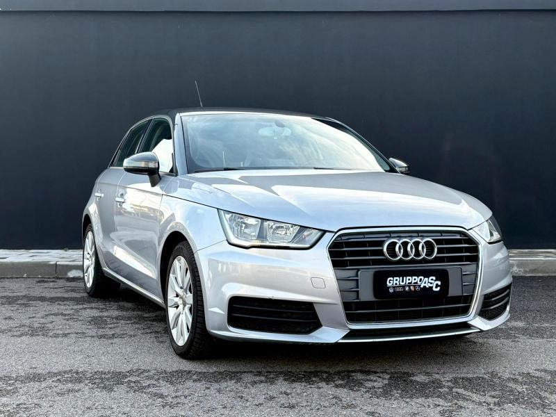 Audi A1 Sportback 1.4 tdi Sport 90 CV s-tronic ADATTA NEOPATENTATI