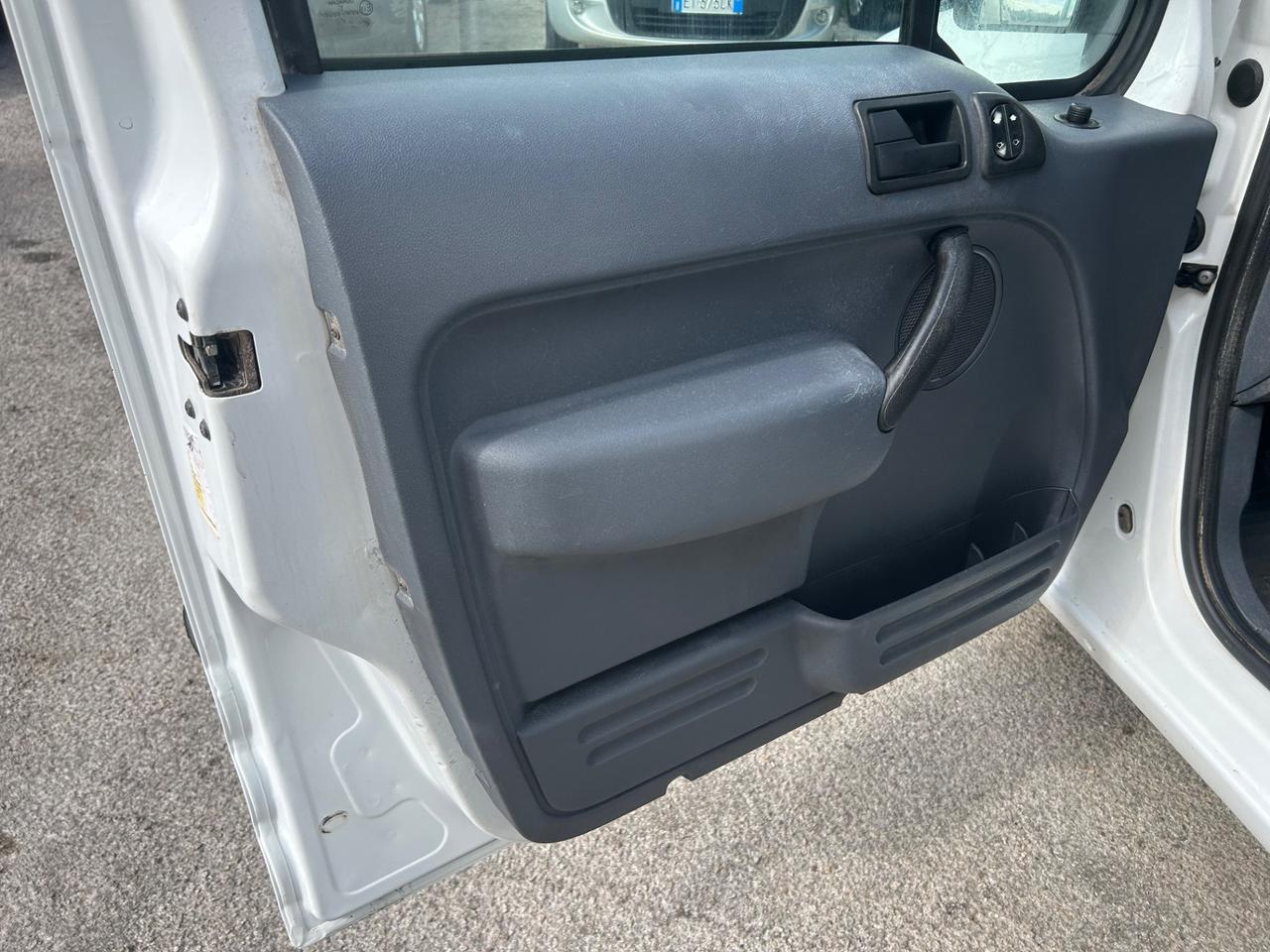 Ford Transit Connect 1.8 TDCi/90CV