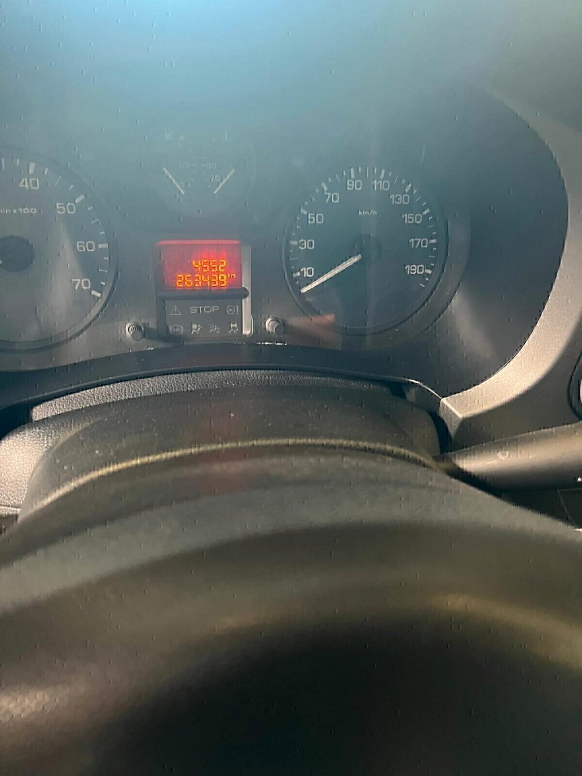 Peugeot Partner 1,6 hdi -2016