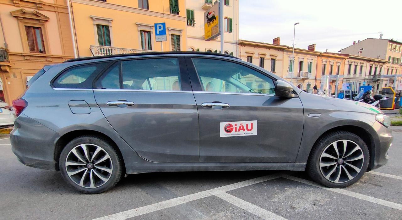 Fiat Tipo 1.6 Mjt 120cv SW Lounge Neopatentati