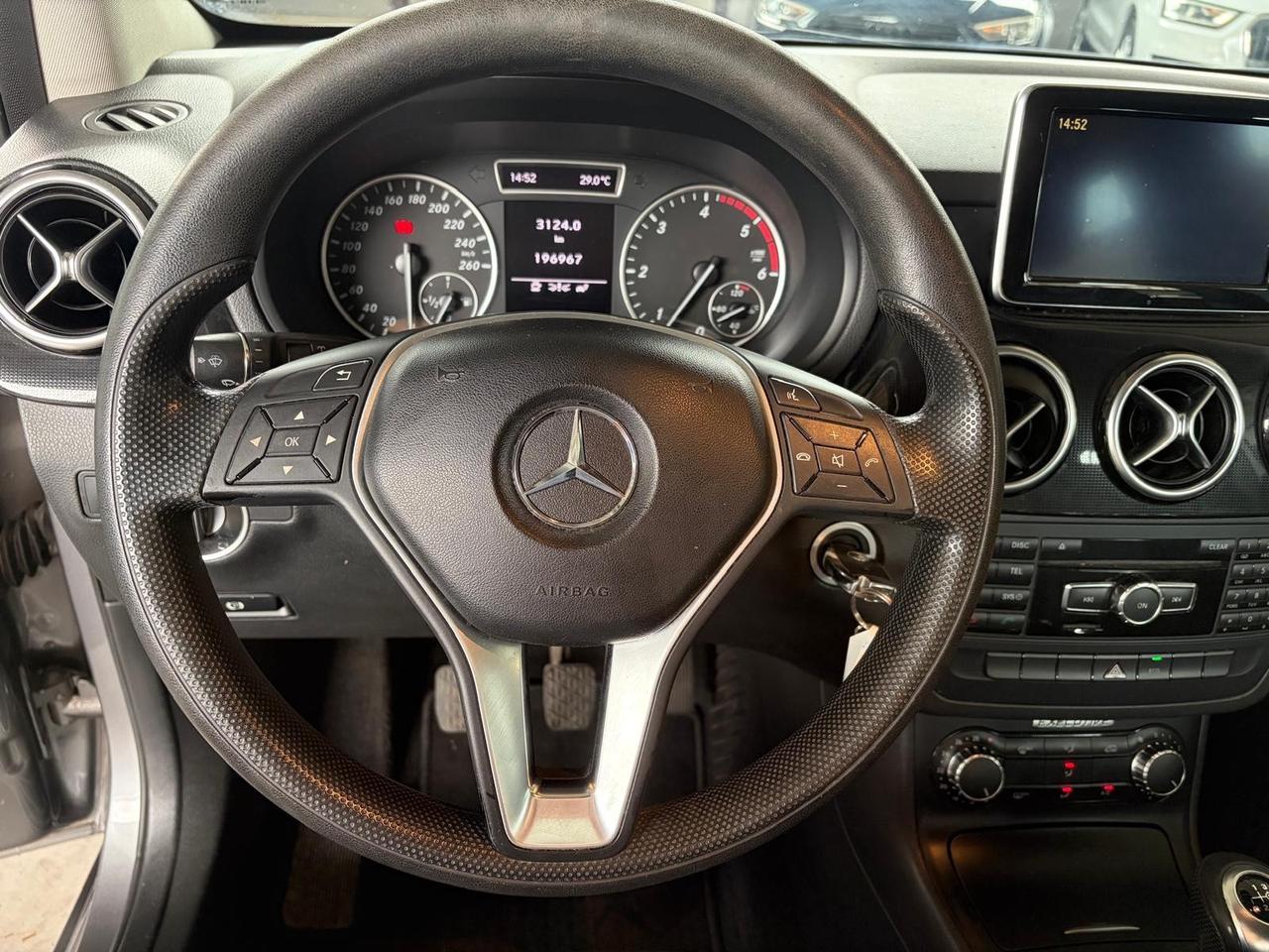 Mercedes-benz B 180 CDI BlueEFFICIENCY Premium