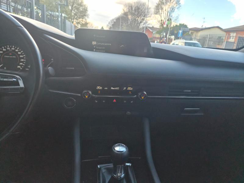 Mazda 3 5 Porte 3 5p 2.0 m-hybrid Exclusive 122cv