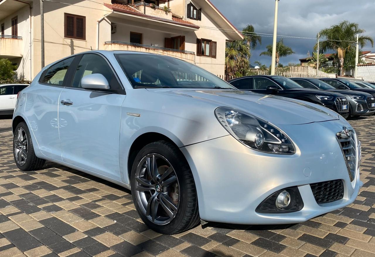 Alfa Romeo Giulietta 1.6 JTD 105 CV