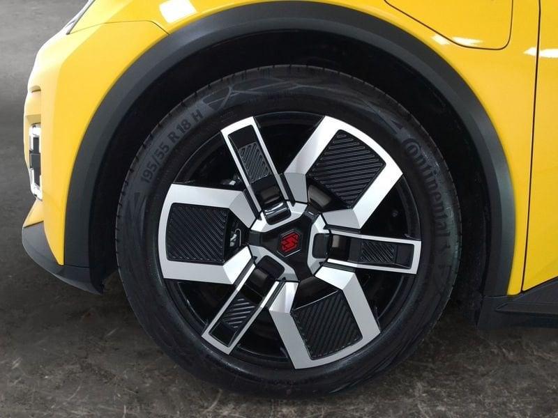 Renault 5 E-Tech Electric Techno urban range 120cv