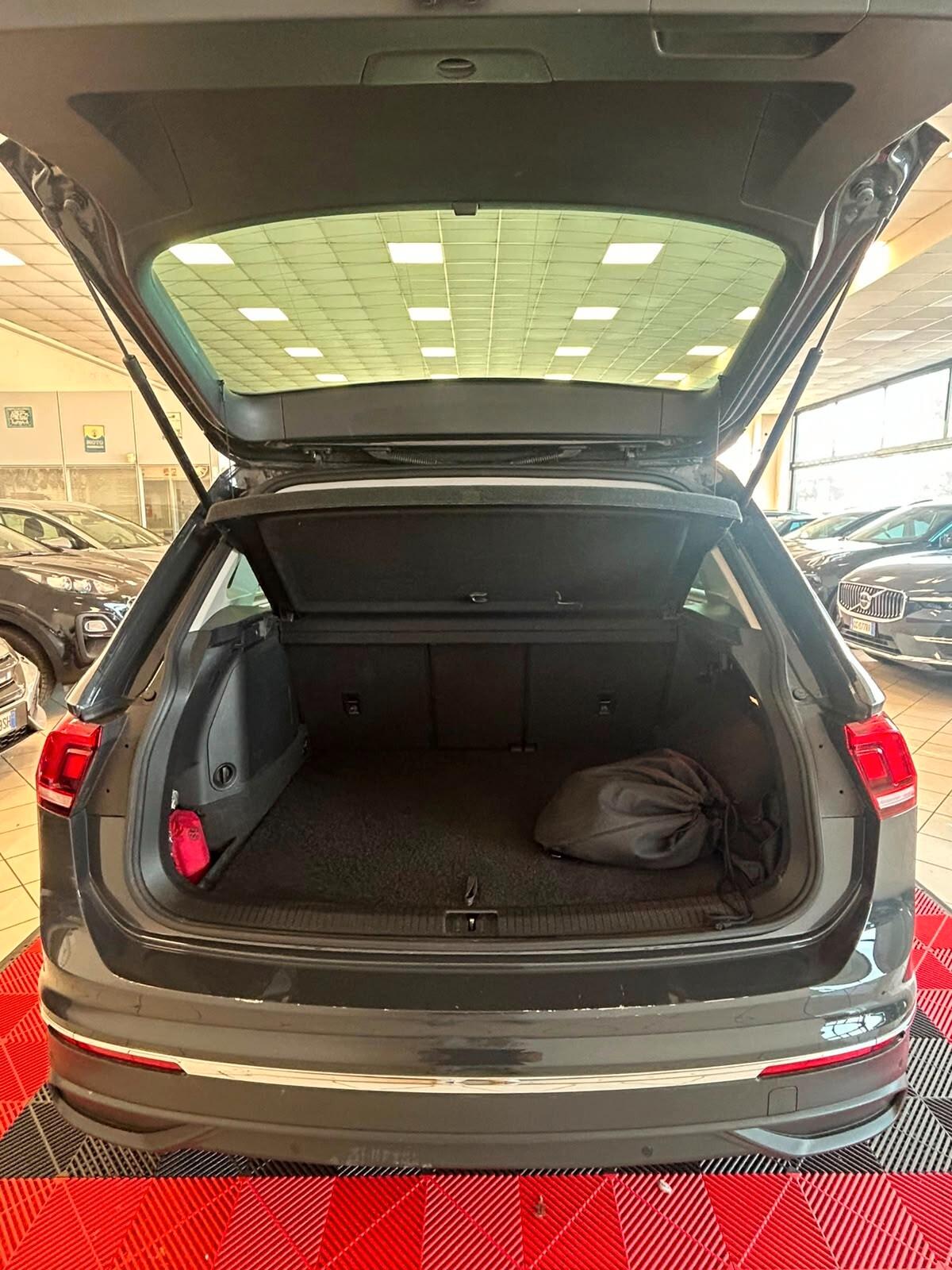 Volkswagen Tiguan 1.4 TSI eHYBRID DSG Life