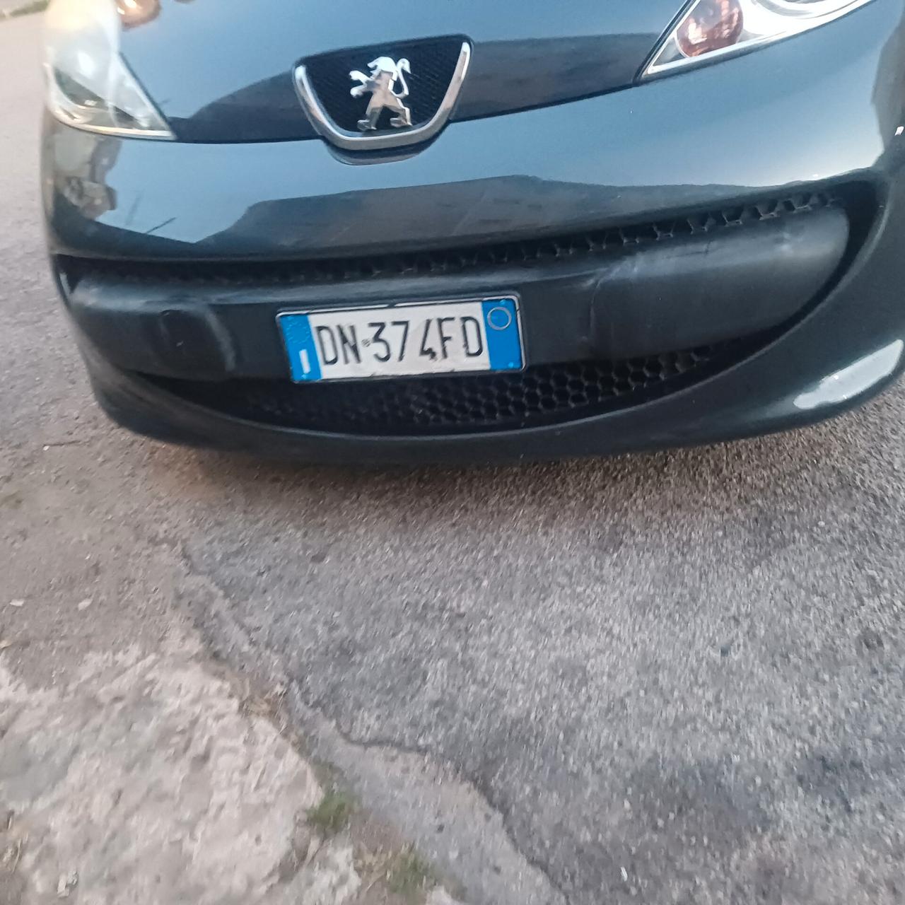 Peugeot 107 1.0 68CV 5p. Sweet Years