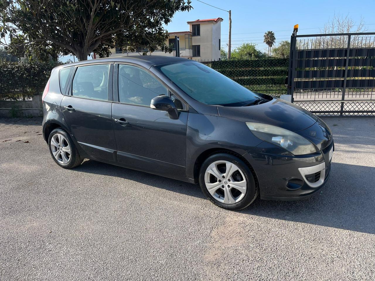 Renault Scenic Scénic X-Mod 1.5 dCi 110CV Luxe