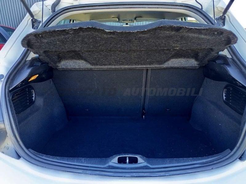 Peugeot 208 208 5p 1.2 puretech Allure s&s 82cv neopatentati