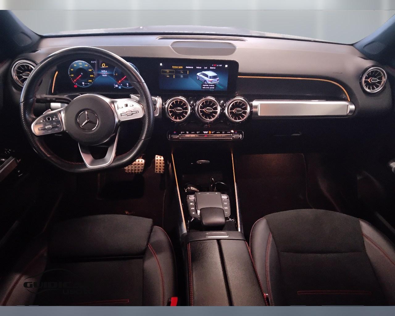 Mercedes-Benz GLB - X247 2019 - GLB 180 d Premium auto