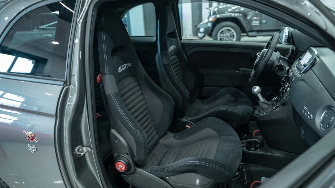 Abarth 595 Competizione 1.4 T JET 180 CV SABELT BREMBO XENO NAVI FULL OPTI