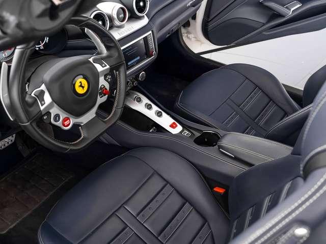 Ferrari California T
