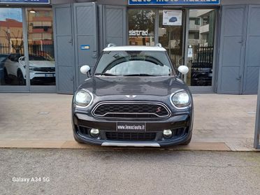 Mini Cooper SD Countryman Mini 2.0 Cooper SD Business Countryman Automatica