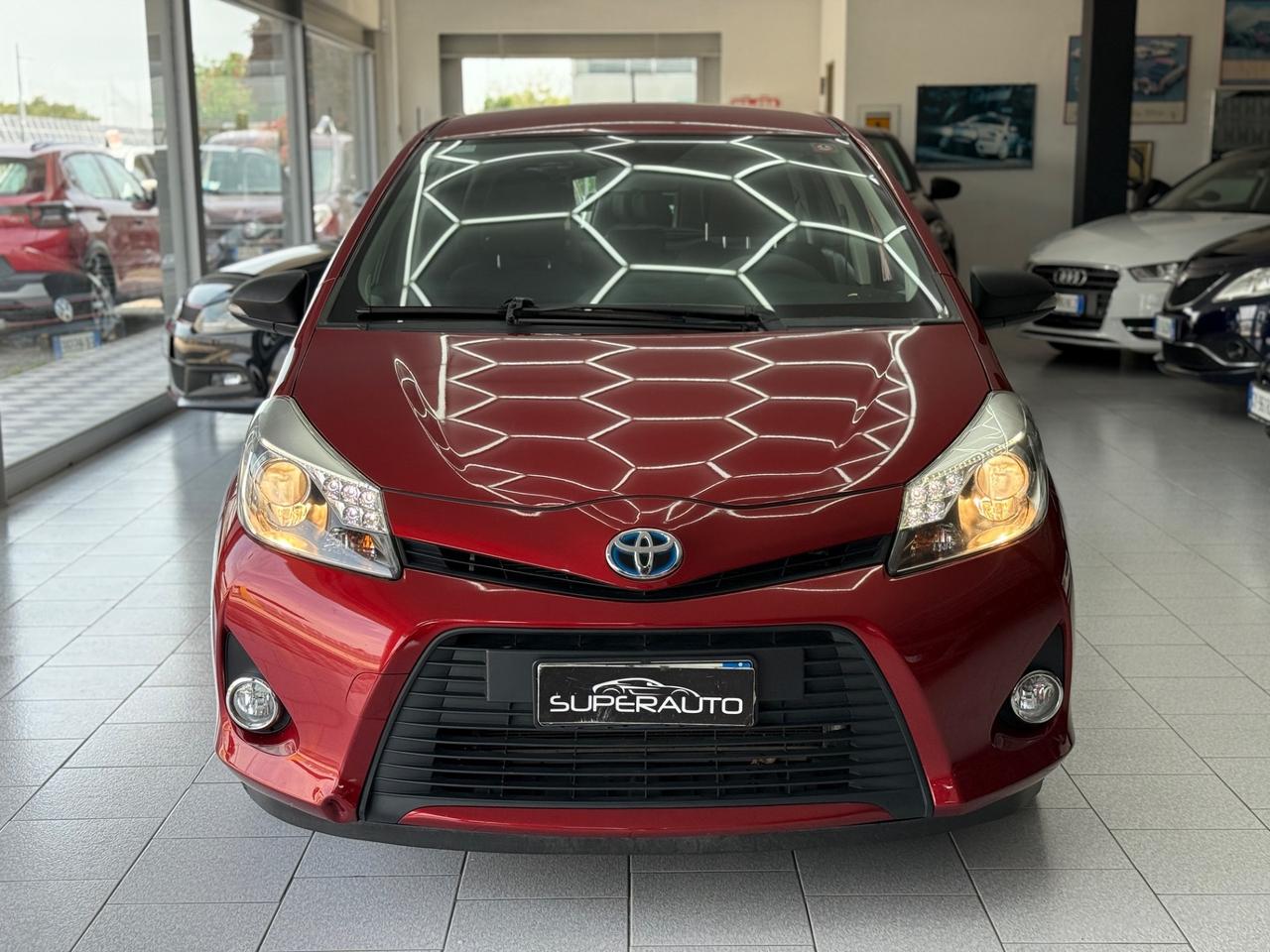 Toyota Yaris 1.5 Hybrid 5 porte Lounge