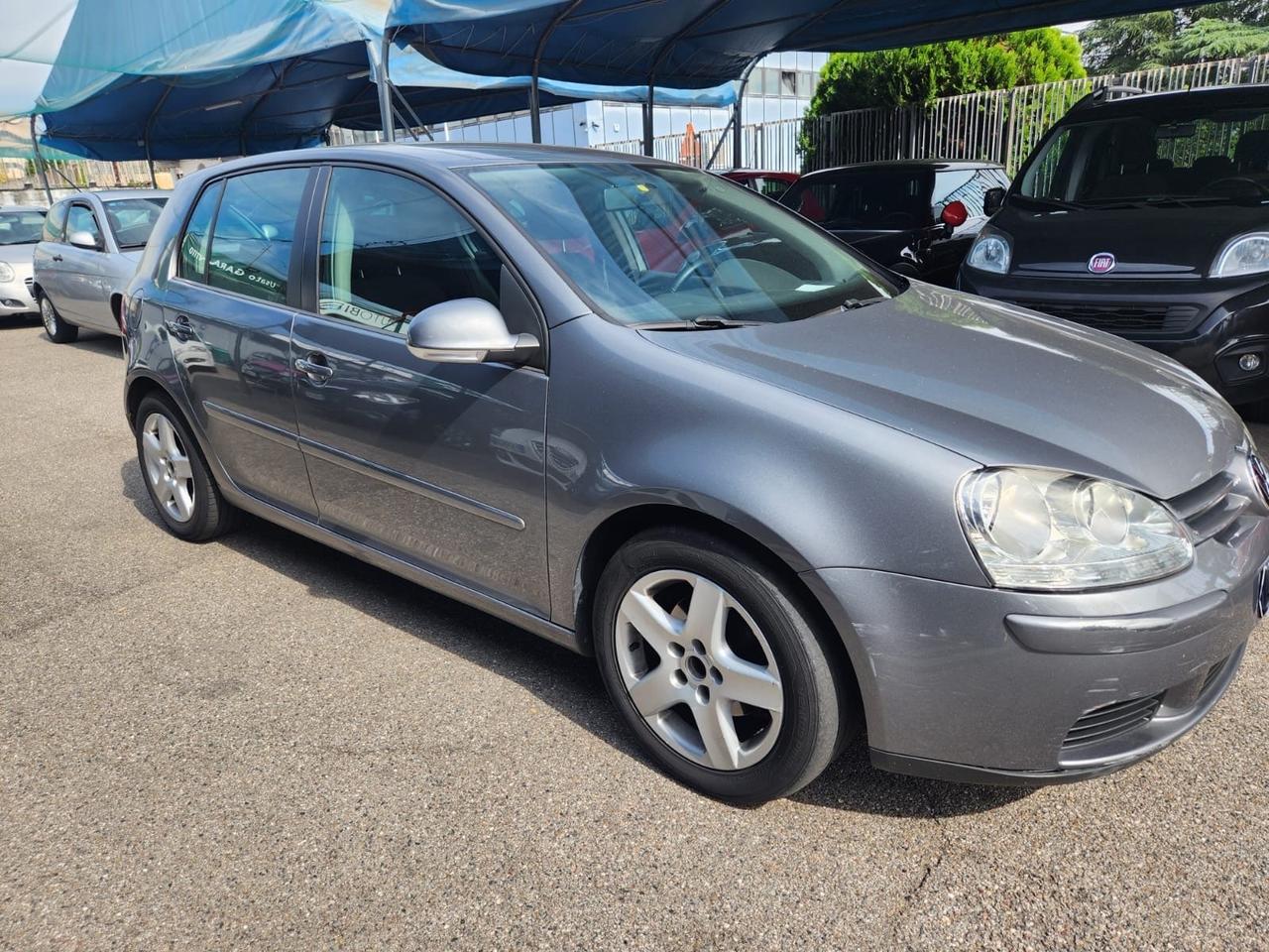 Volkswagen Golf 1.6 5p. Trendline BiFuel G